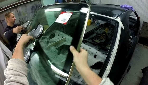 Фото замены заднего стекла авто