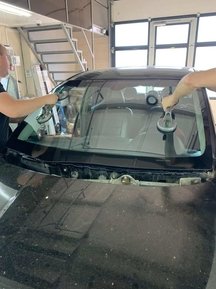 Установка лобового